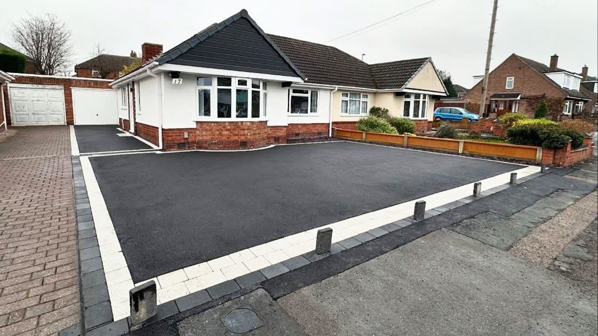 Tarmacadam
